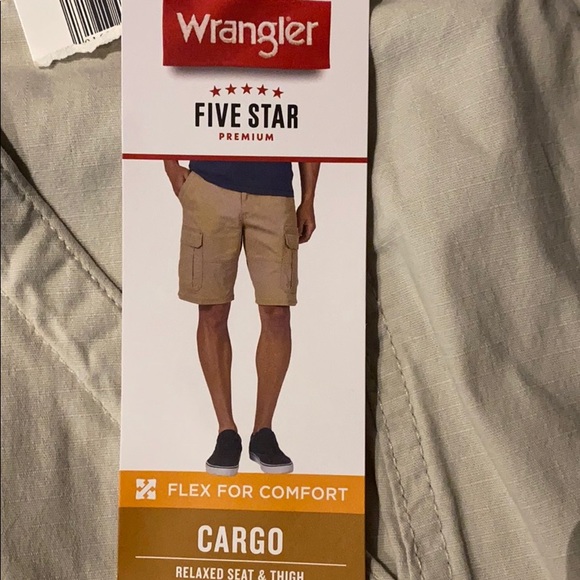 Wrangler Men’s Cargo shorts - Picture 4 of 4